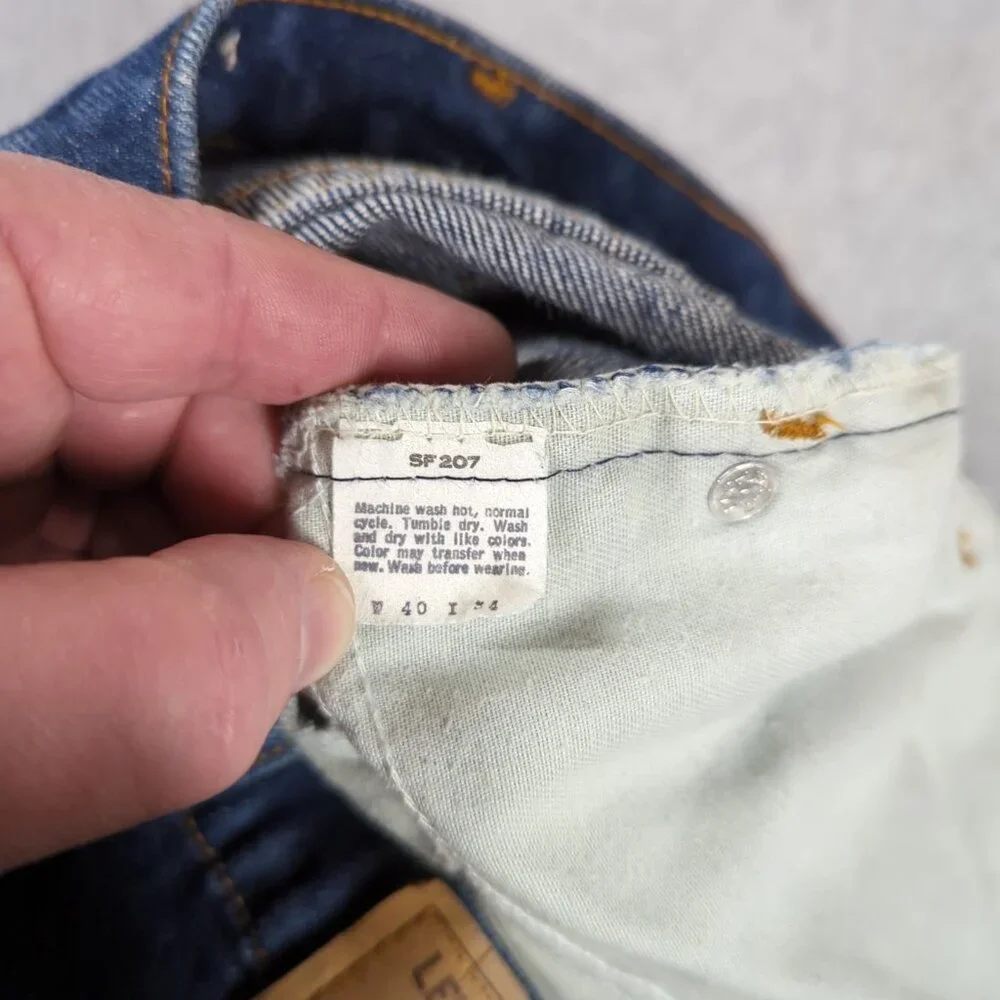 Levis vintage orange